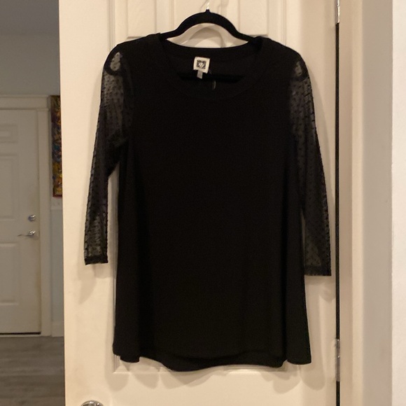Anne Kline blouse with sheer sleeves size medium in black, loose fit - Picture 2 of 6